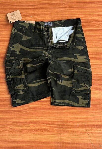 Camo short side pocket