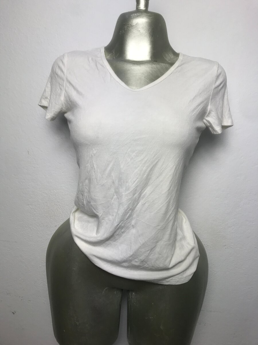 T-shirt blanche basique