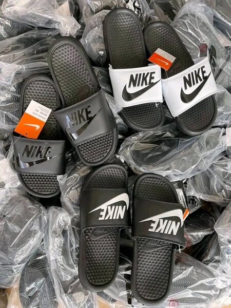 Sandales Nike