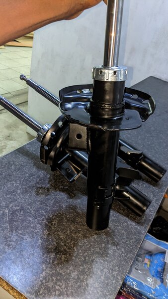 Front Shocks Absobers For Volvo XC60 2015