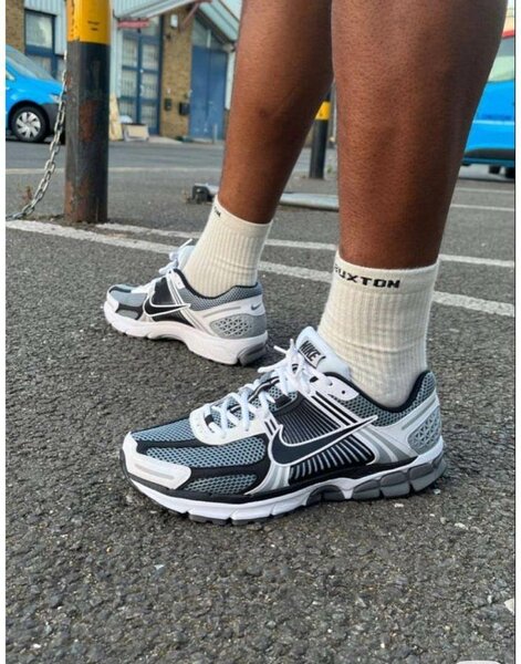 Baskets de course légères homme