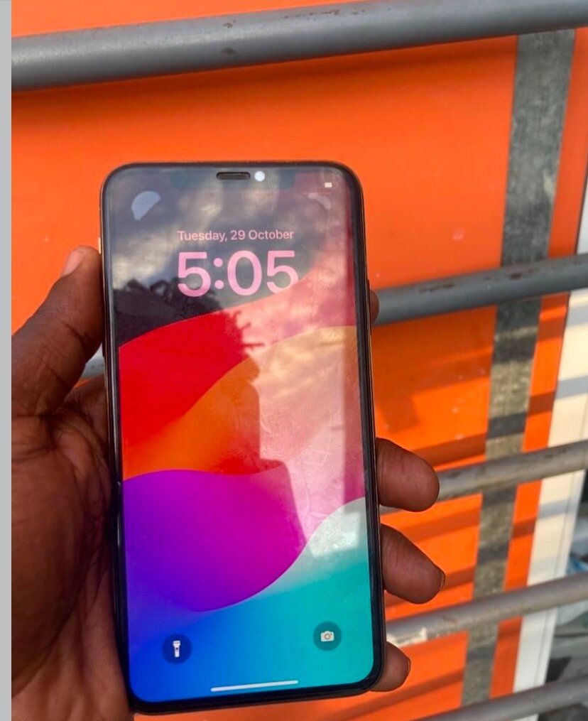 iPhone 11 Pro Max 64GB