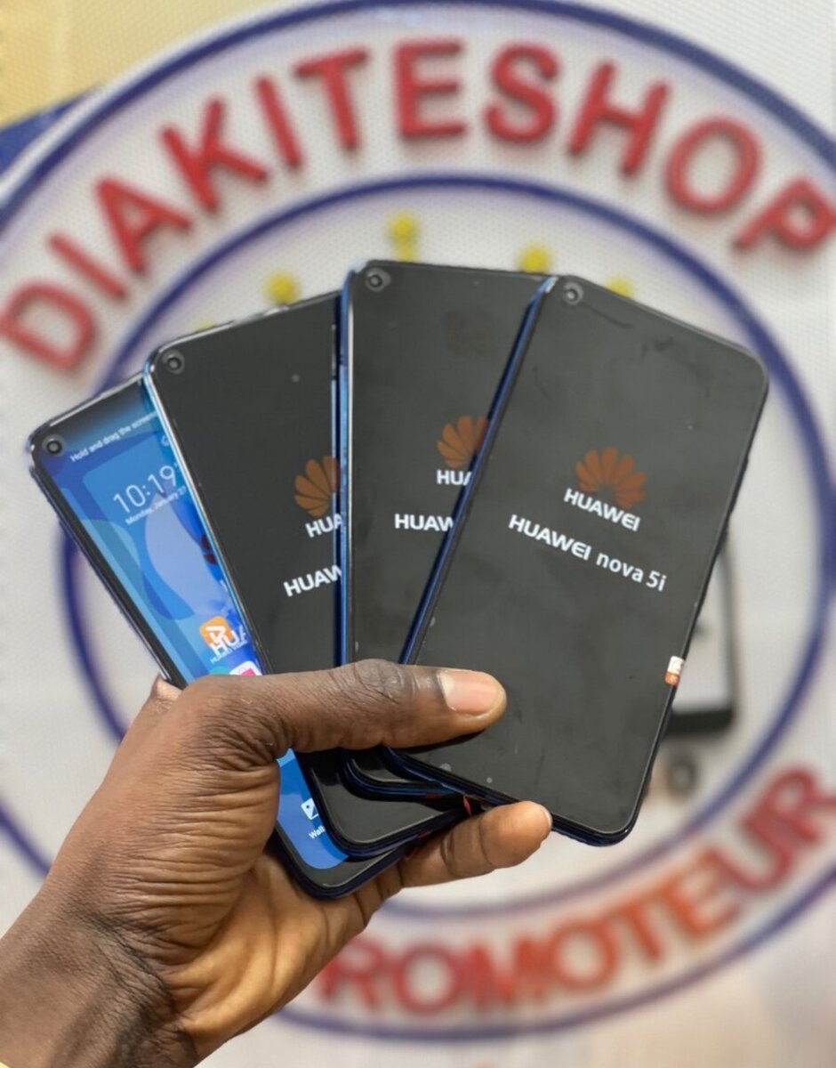 Huawei Nova 5i (128Gb/6Ram)