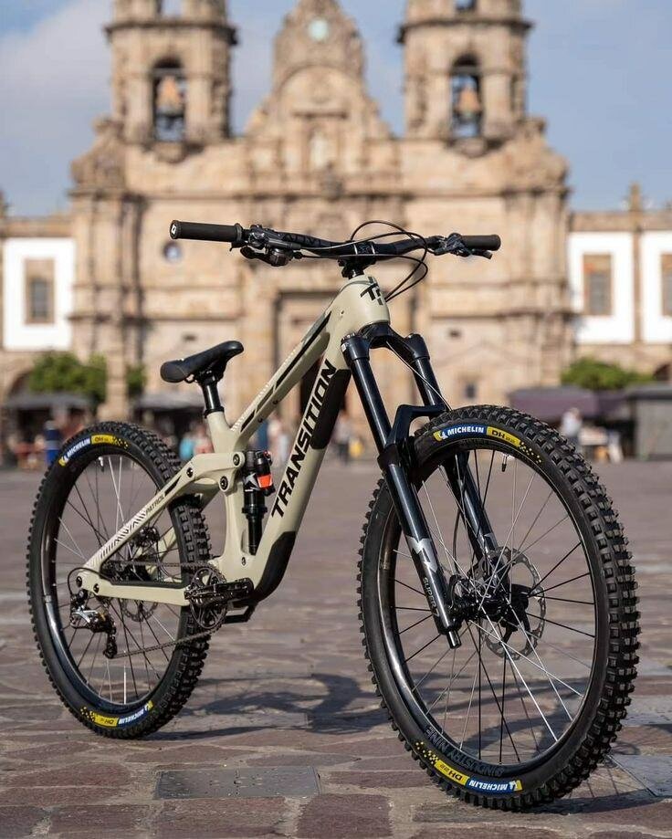 VTT de Montagne Haute Performance