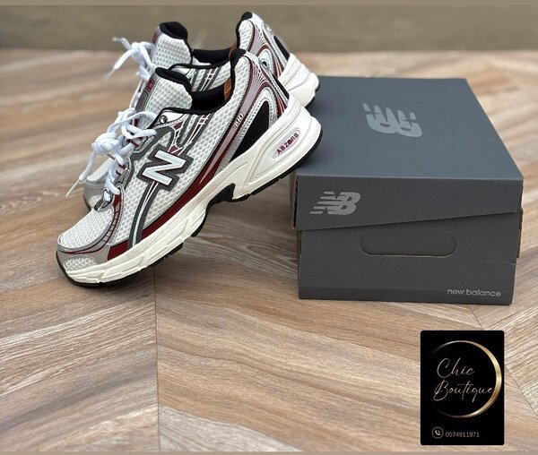 Baskets New Balance 740