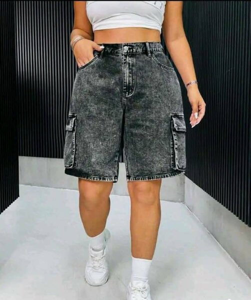 Shorts cargo en jean pour femme