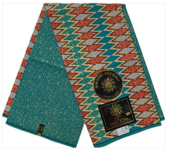 Pagne kanté et accessoires