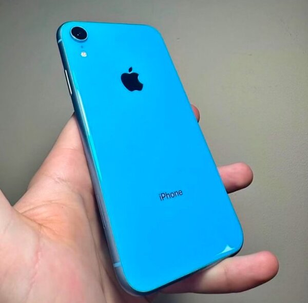 iPhone XR