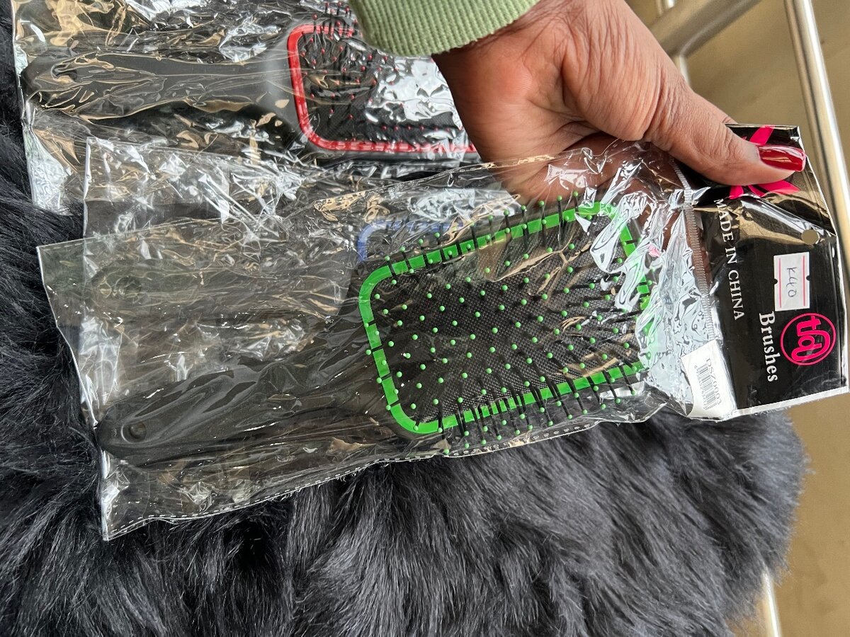 Detangler Hair brush