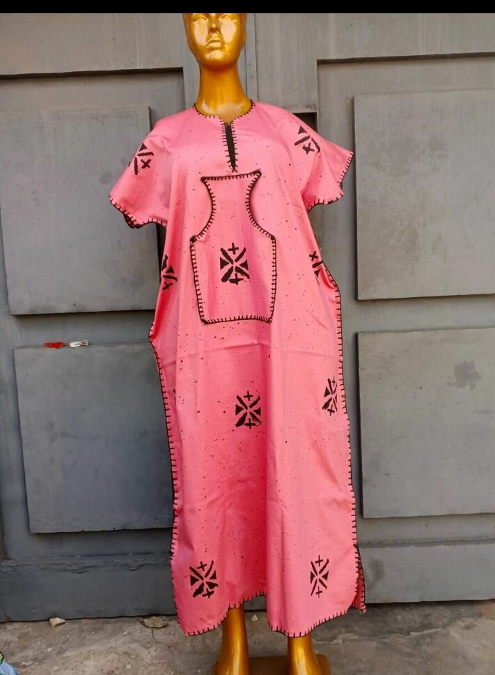 Robe africaine brodée