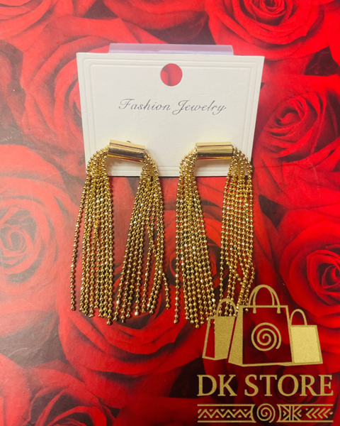 Boucles d'oreilles dorées élégantes