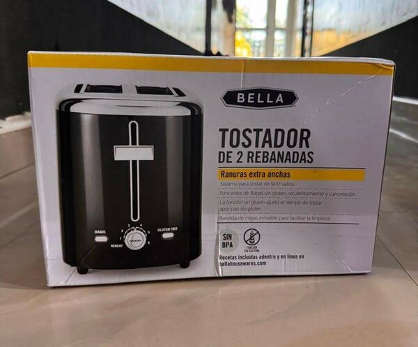 BELLA TOASTER