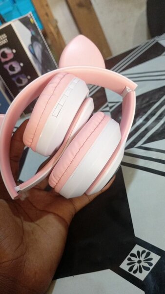 CAT HEADPHONES