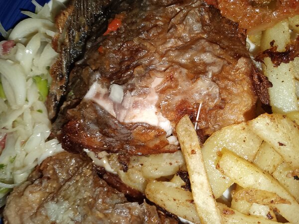 Poisson Frit avec Frites