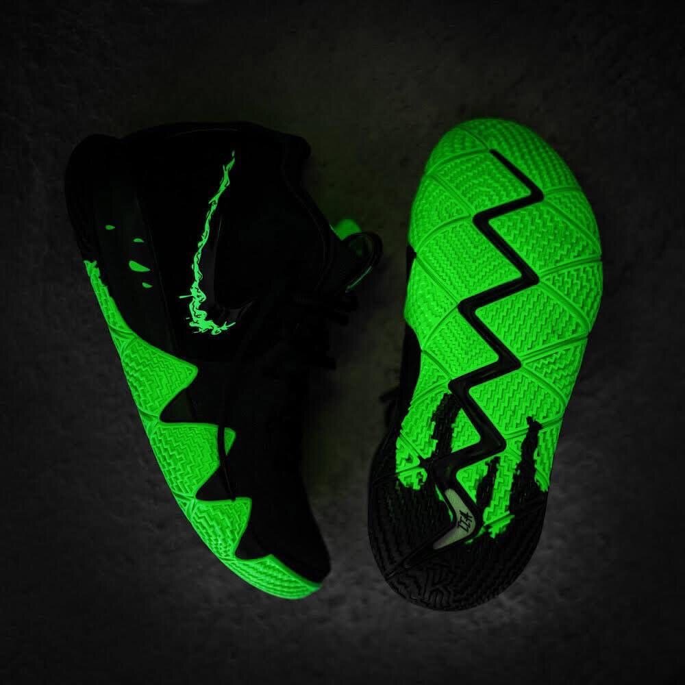 NIKE KYRIE 4 EP HALLOWEEN