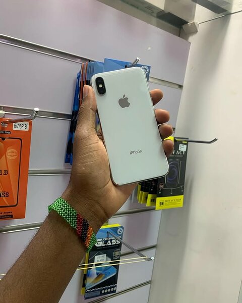 BRAND NEW IPHONE 🍏 pro 