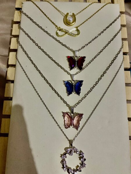 Ladies necklaces