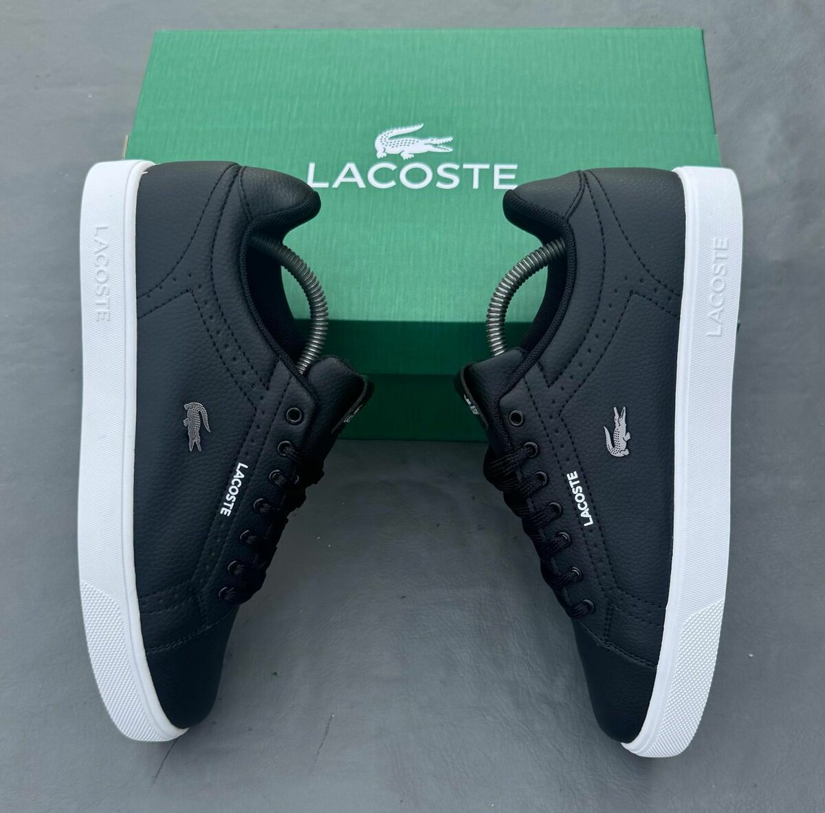 Chaussures Lacoste noires pour homme