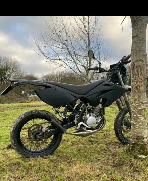Moto cross enduro noire