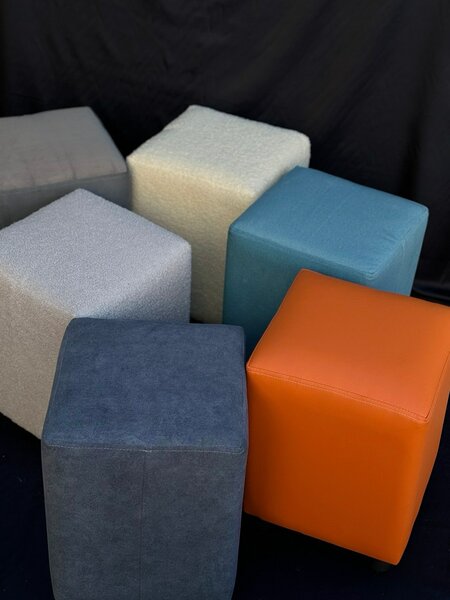 Пуфики . В наличии и на заказ.
