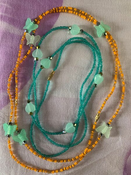 Baya Papillon multicolores