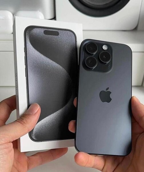 iPhone 15 pro Max 512gb