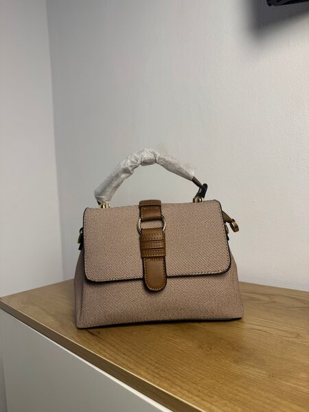 Sac à main en cuir élégant