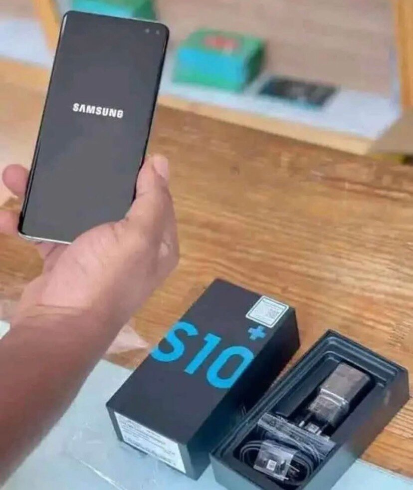 Samsung Galaxy S10+ - Téléphone reconditionné