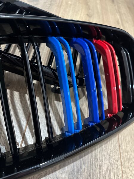 Решетка радиатора