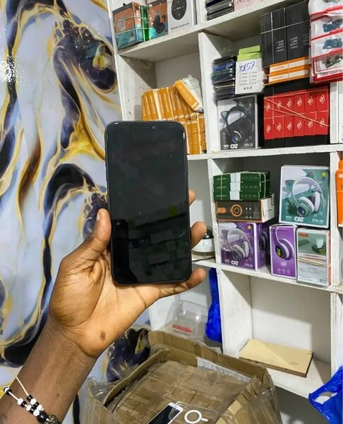 Apple iPhone 11 Pro Max