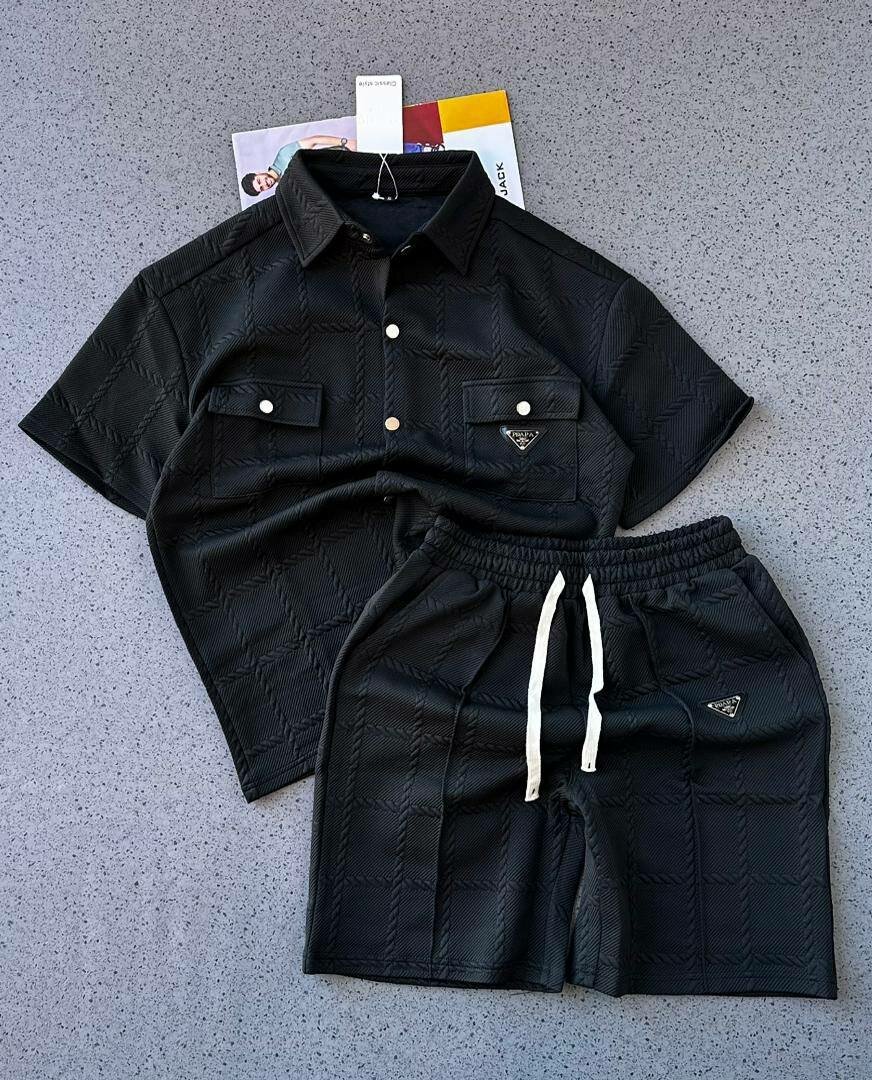 Kaftan top and shorts suitable for men