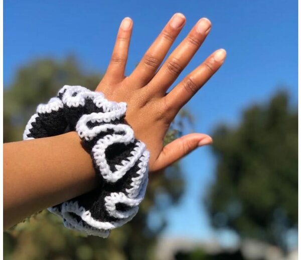 Chouchou tricot noir et blanc