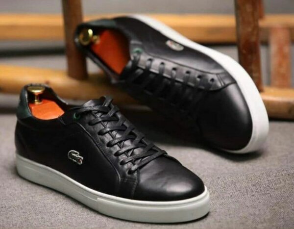 Chaussures Lacoste pour hommes