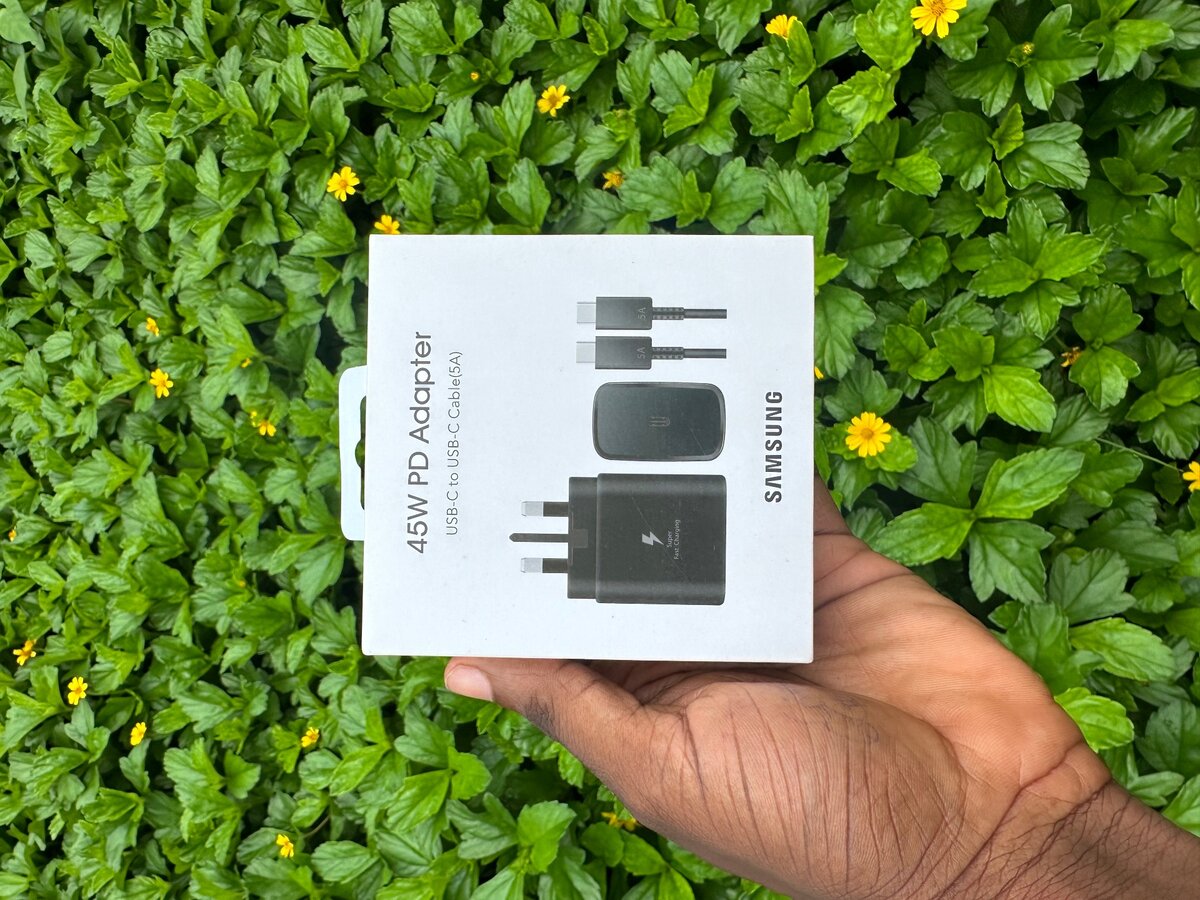 Original Samsung charger (45W)