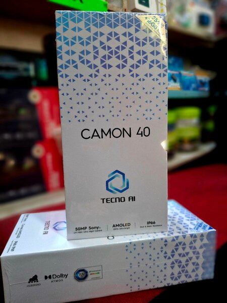 TECNO CAMON 40 256GIGA/16RAM
