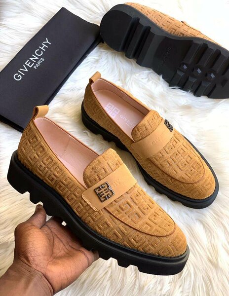 Givenchy solid shoes