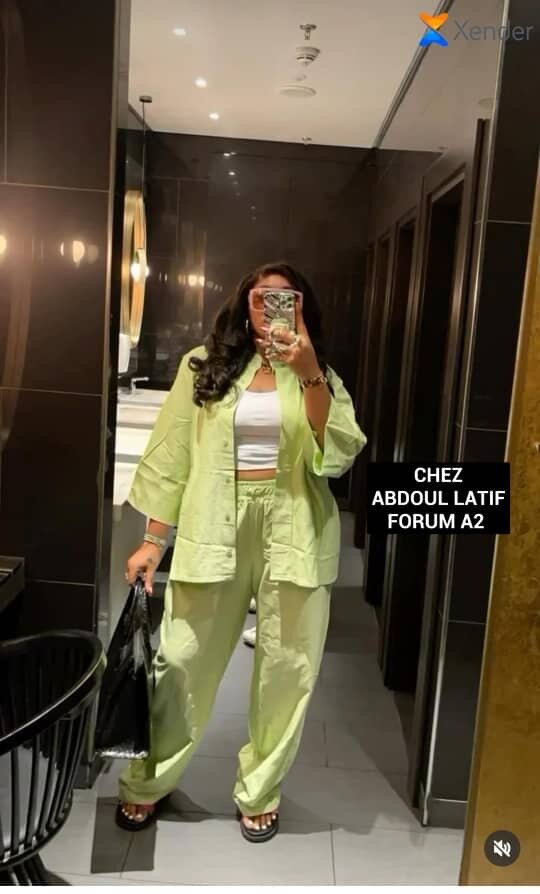 Ensemble élégant femme