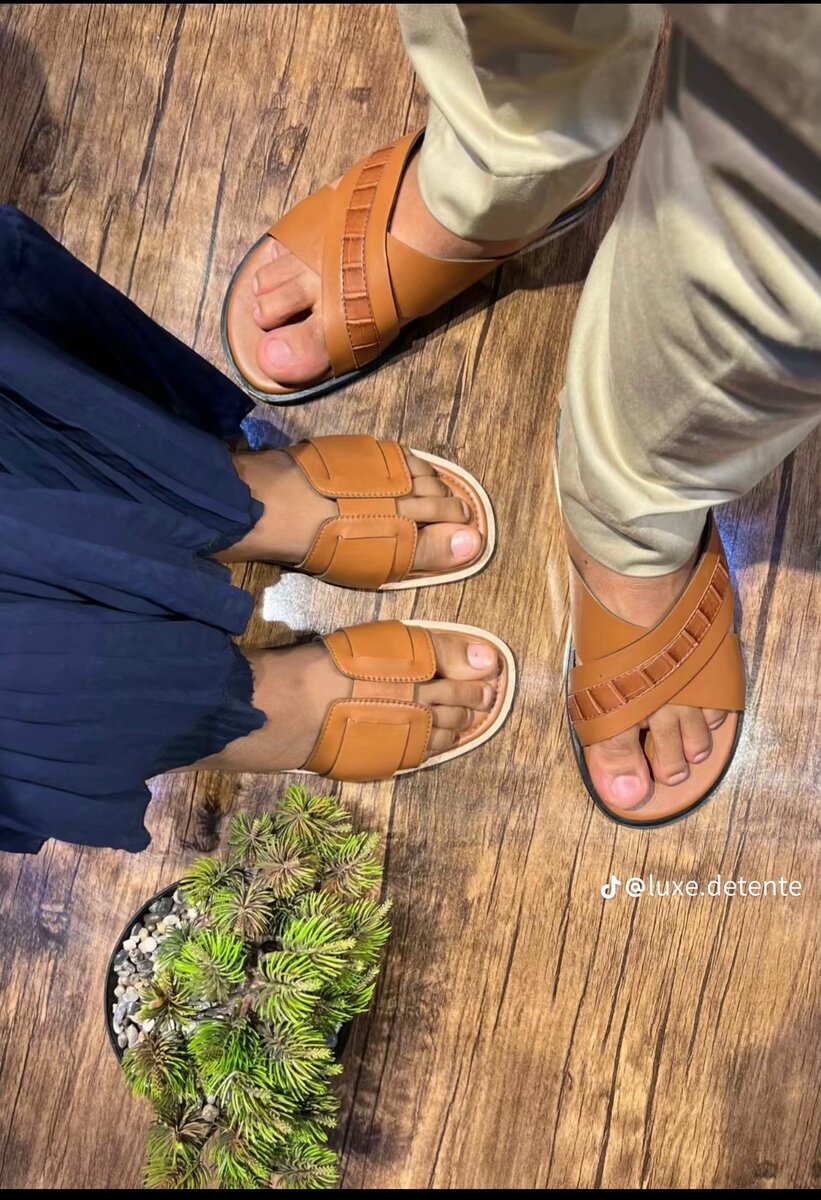 Sandales d'été élégantes pour couples