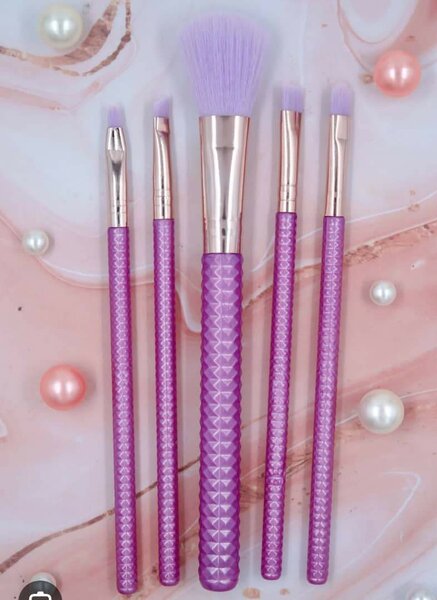 Ensemble de pinceaux maquillage rose