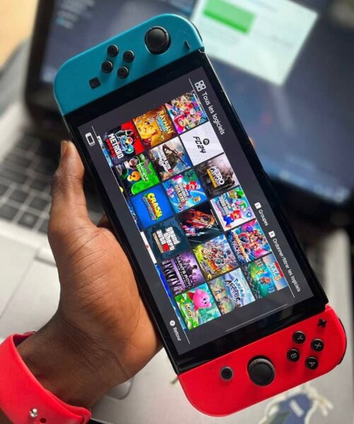 Console de jeu portable avancée