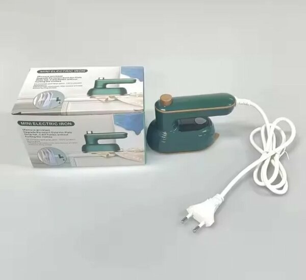 Mini Fer à repasser à  vapeur