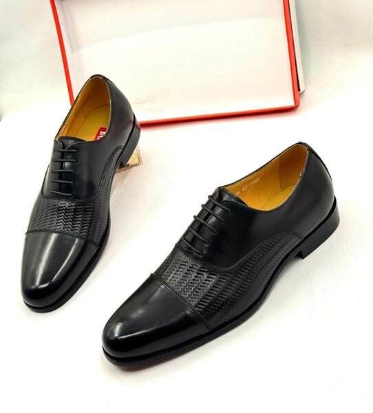 Solid Leather Executive Shoes