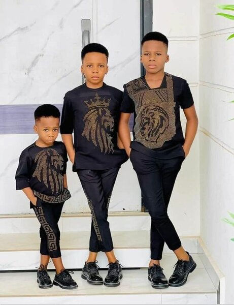 Matching family outfits