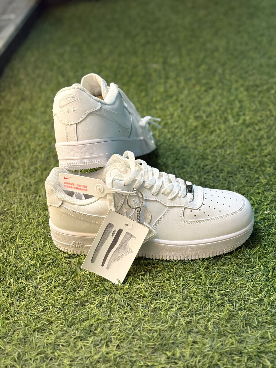 Nike Air Force 1 blanche neuve
