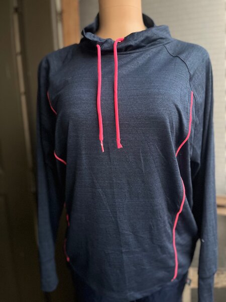 Sweat à capuche femme sport