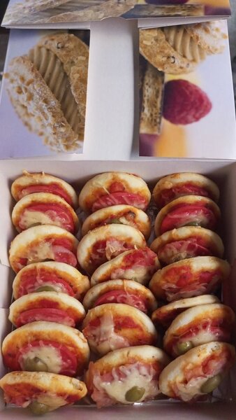 Box de 25 minis pizzas