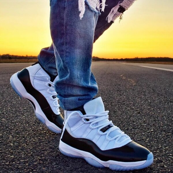 Air jordan 11