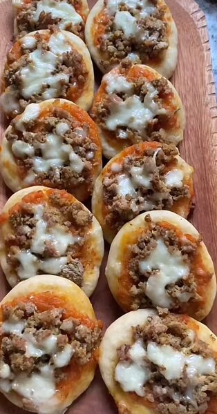 Mini pizza (8pcs)