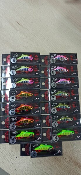 Воблер DUO Spearhead Ryuki Vib 45S