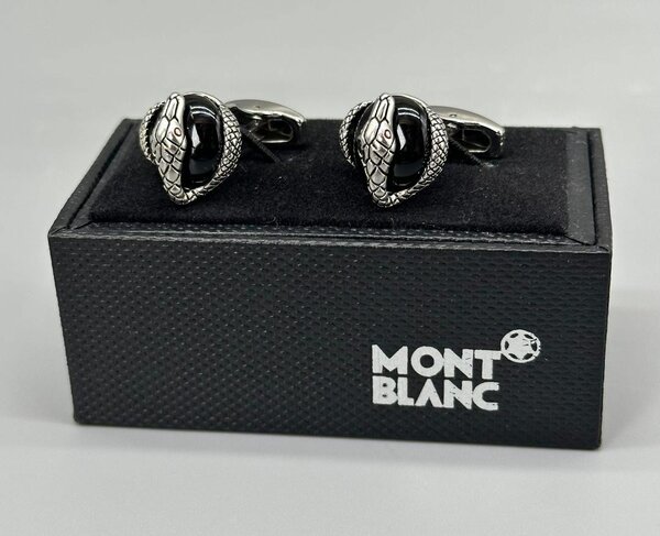 Cufflinks